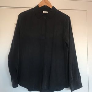 Black silk everlane blouse